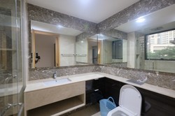 Commonwealth Towers (D3), Condominium #215022481